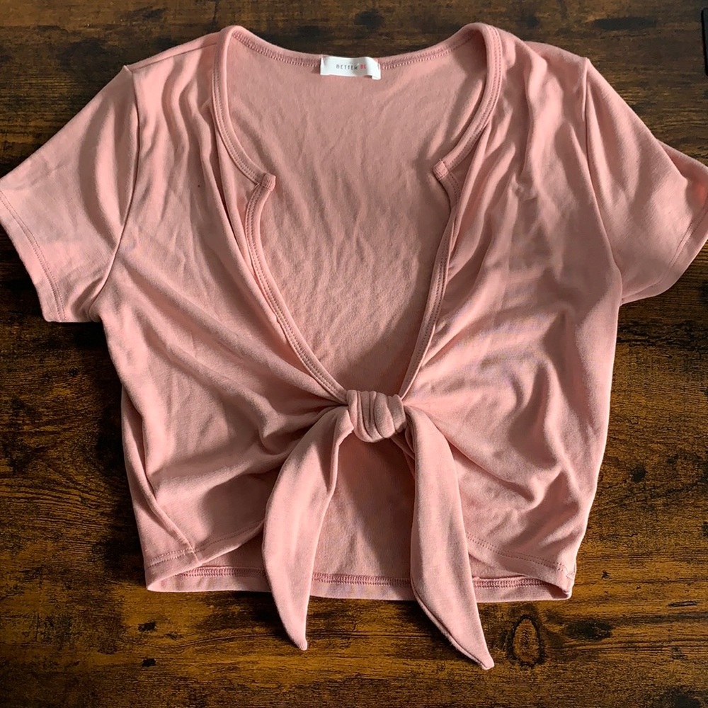 Pastel Pink Keyhole Crop - Picture 2 of 4